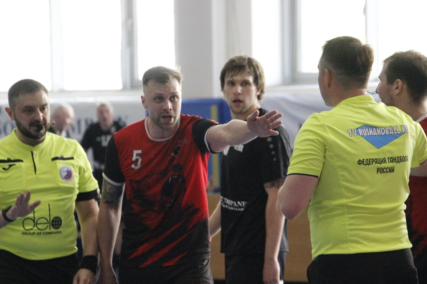 Olimpbet Суперлига. Вратарские перформансы, шанс для "Невы" и без шансов для "Донских казаков", изображение №2