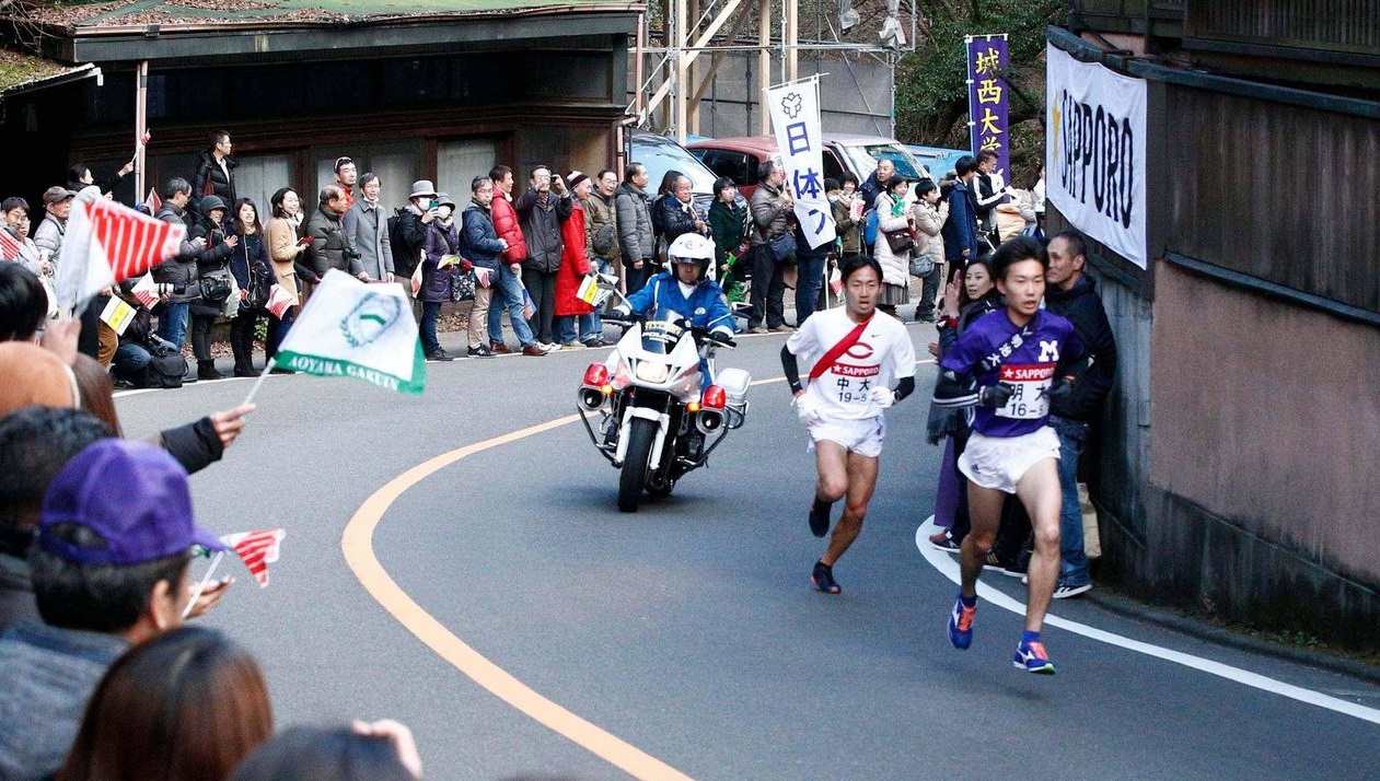 Хаконе Экиден – самое популярное спортивное событие в Японии. Для спортсменов оно важнее Олимпийских игр