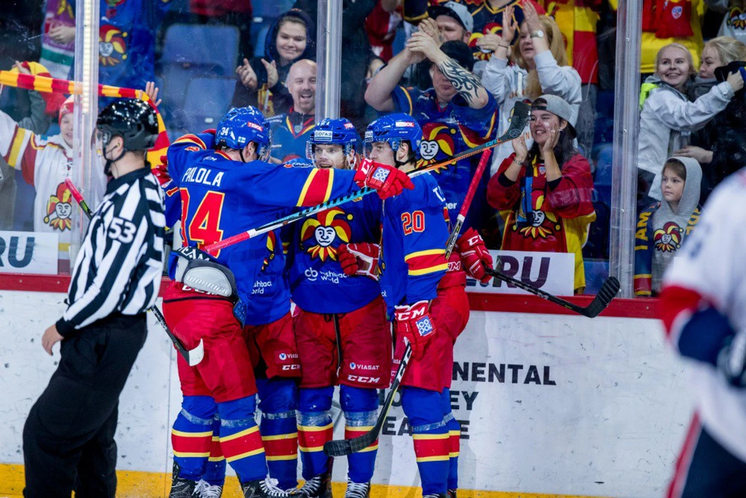 радость от заброшенной шайбы