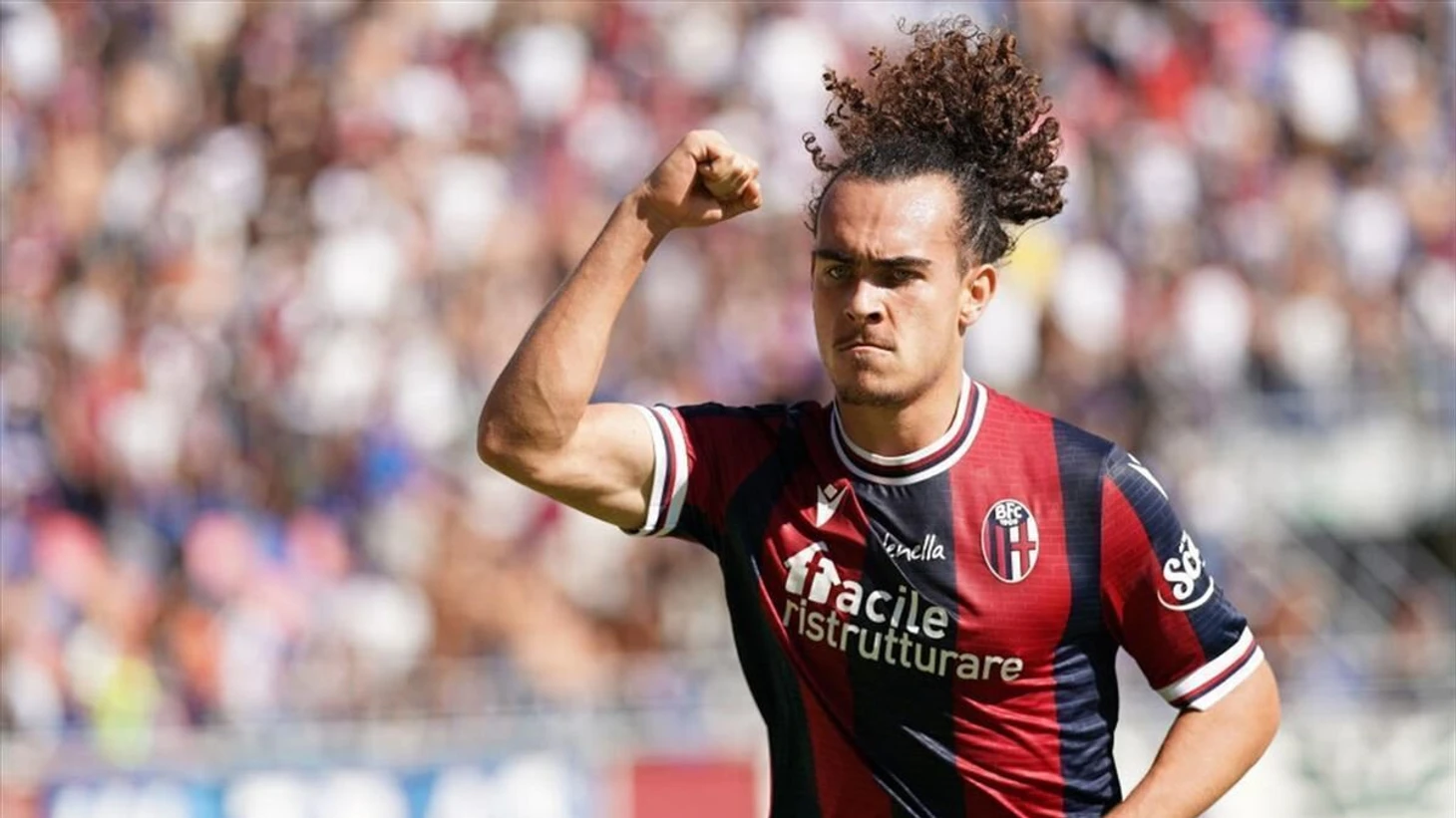 Артюр Теате - футболист, защитник, Ренн – 22 года, статистика 2022 и карьера, результаты матчей, контракт, сколько зарабатывает, новости, фото и видео на Sports.ru