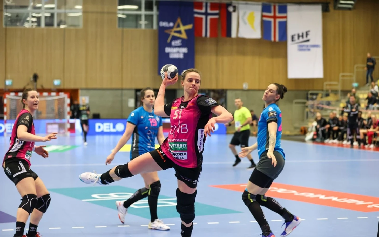 Лига чемпионов. "Мец" приблизился к четвертьфиналу, но "гадюки" рядом и надеются на помощь ЦСКА, изображение №4