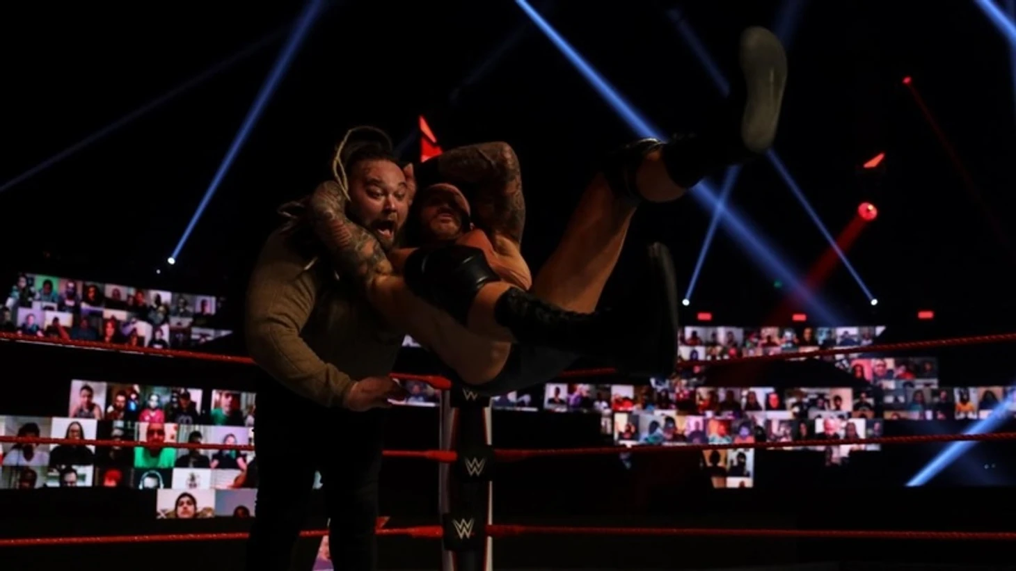 Обзор WWE Monday Night RAW 07.12.2020, изображение №33