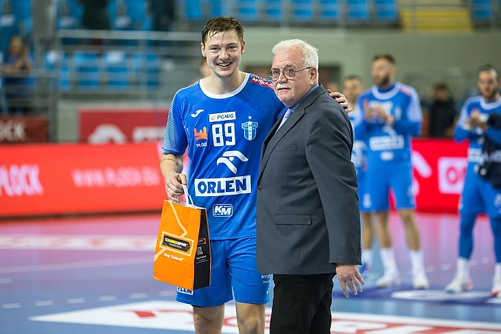 Дмитрий Житников: "Первый тайм против белорусов— из ряда вон. Как будто не пришли на игру", изображение №1