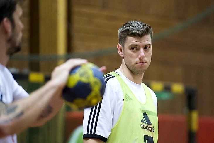 Никлас Экберг