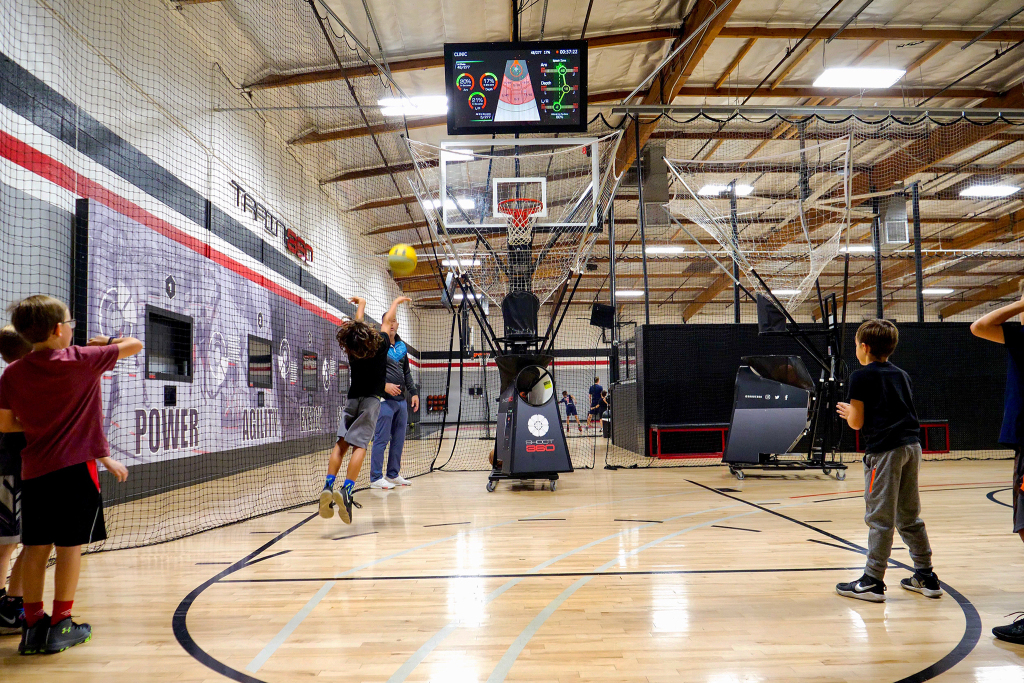 Basketball track. Basketball Technology. Noah System.