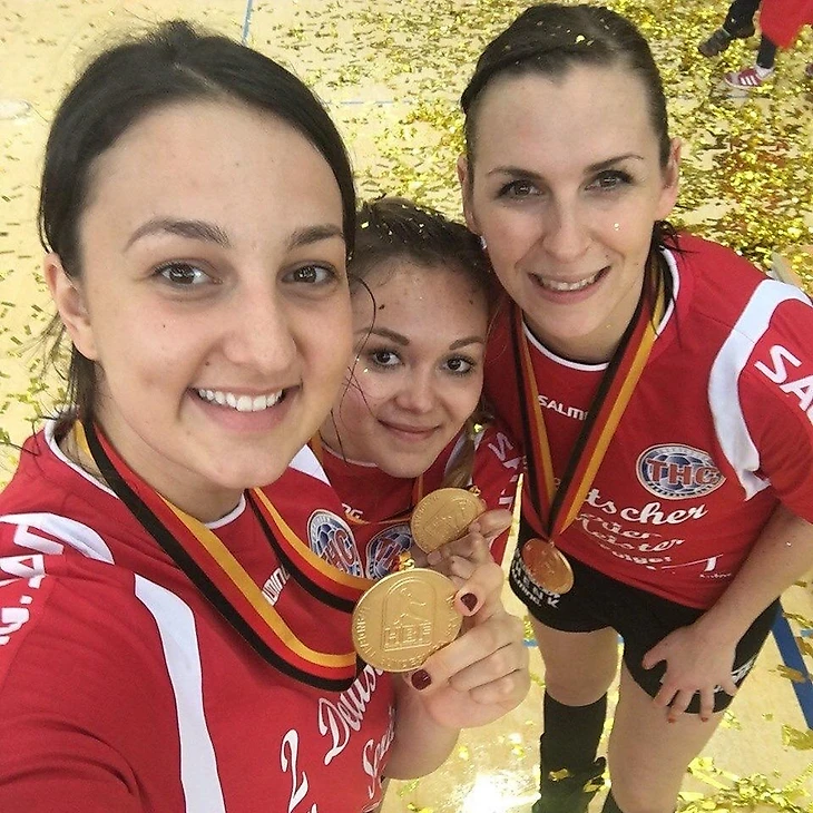 Наталья Решетникова. Карантин, "Лада", переход в "Тюрингер", сборная Казахстана и вызов Мартина, изображение №3