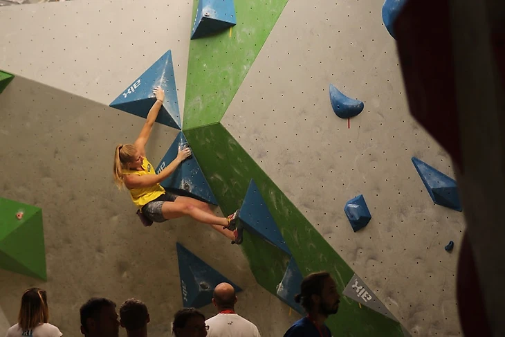 Jennifer Wood climbing