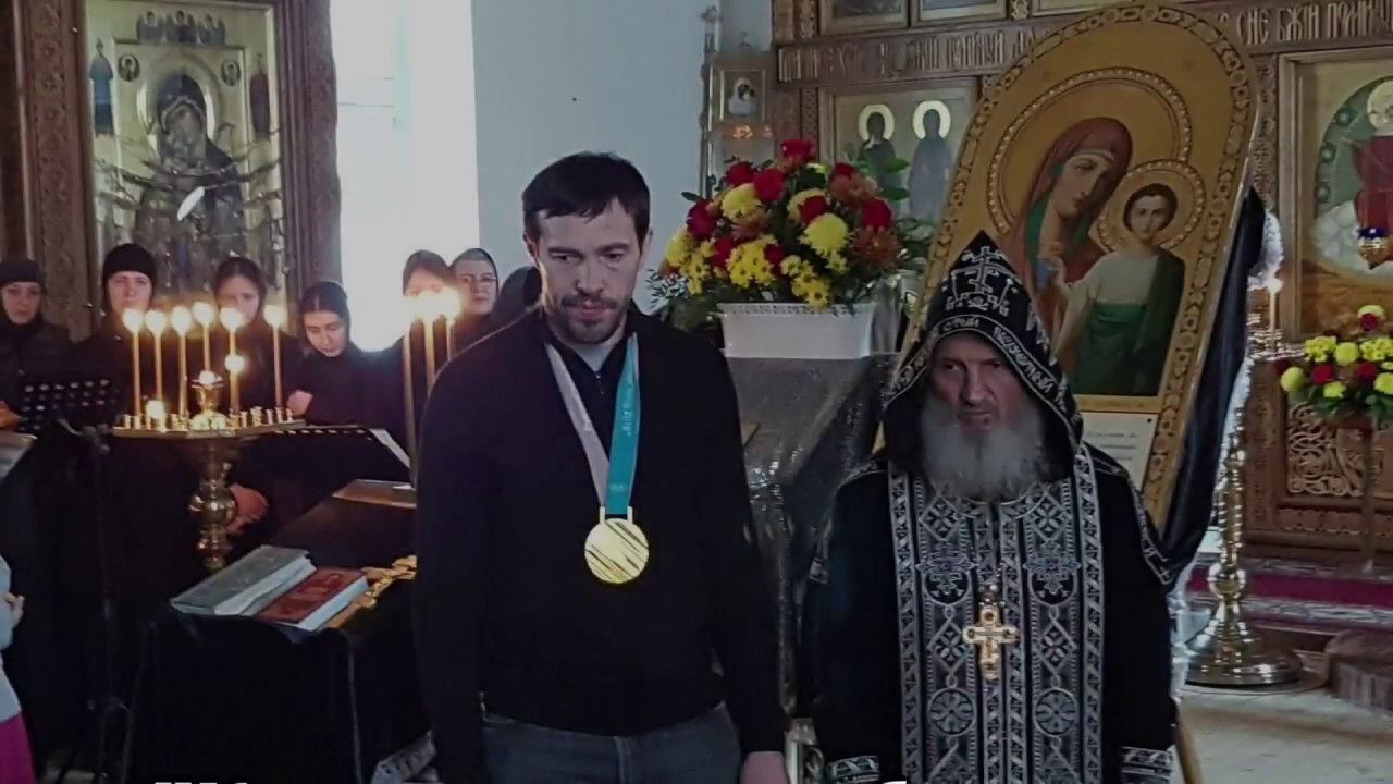 Духовник Павла Дацюка захватил монастырь. Он уважает Сталина и не верит в коронавирус