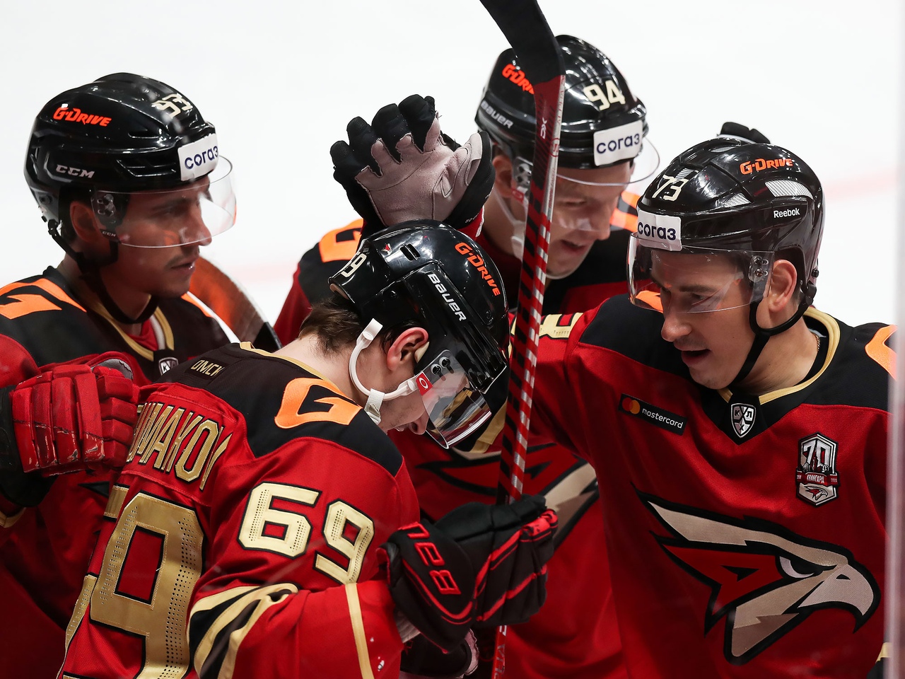 🔥 Шумаков снова забил лакросс-гол – теперь это его фишка. Он так делал еще до Свечникова