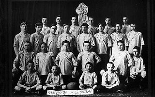 Семипалатинский «Ярыш» – пионеры казахстанского футбола. Они обучали судей, шили форму на «Зингерах» и играли с пленными