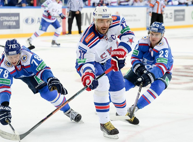 Хет-трик Ковальчука и 8 других итогов последних матчей КХЛ