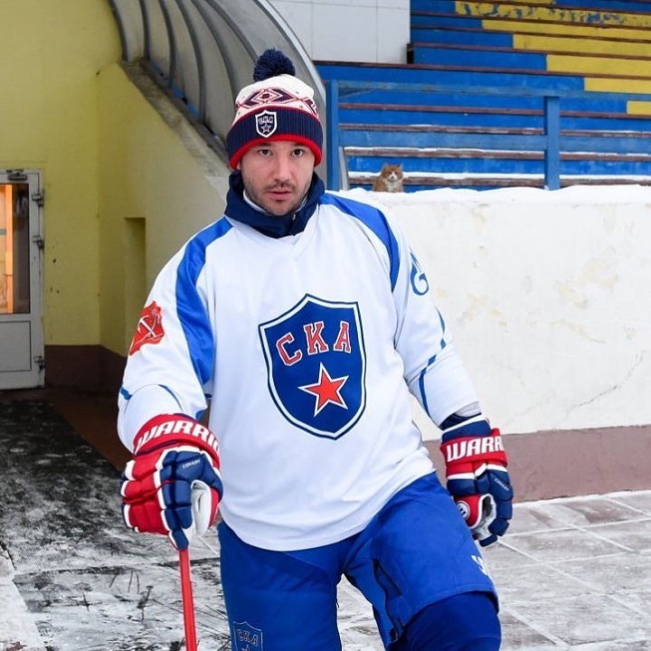 Долг ТХК против зарплаты Ковальчука