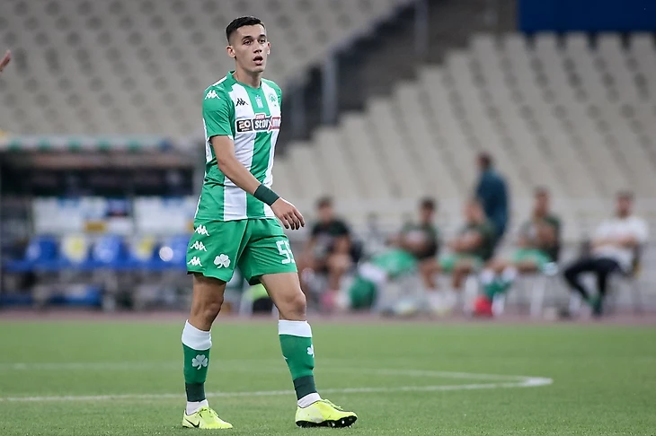 Alexandropoulos was invited to the Men 's National Team ATHENS 9,84