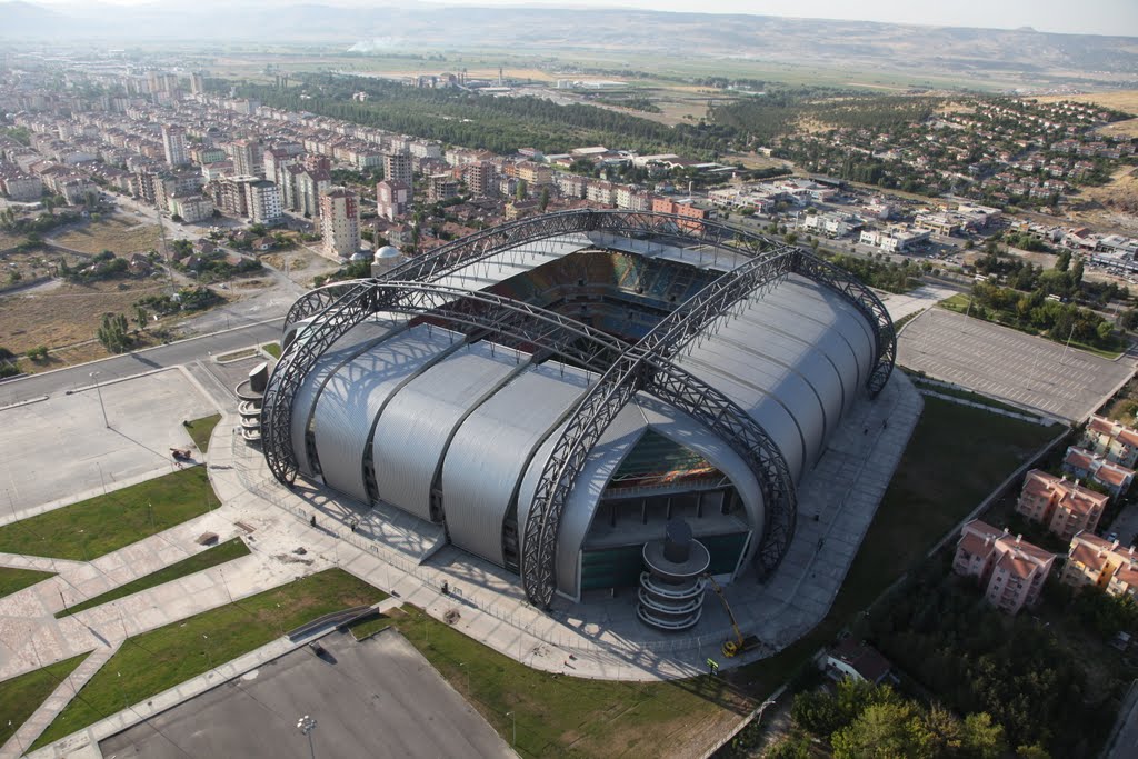 Kayseri Kadir Has Şehir Stadyumu