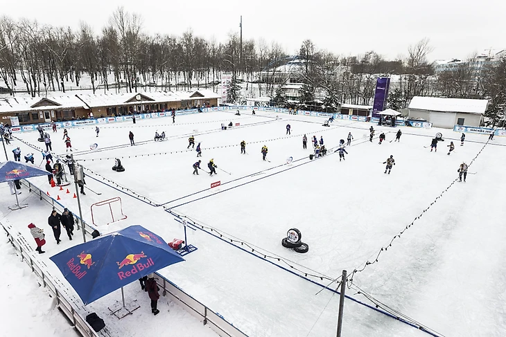 Red Bull Шлем и Краги