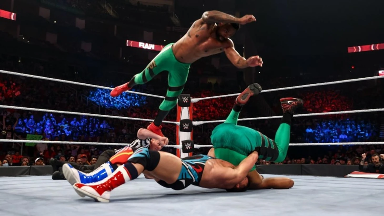 Обзор Monday Night RAW: New Era — Season Premiere 25.10.2021, изображение №5