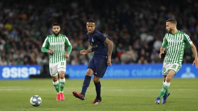 Реал Мадрид, Эдер Милитао