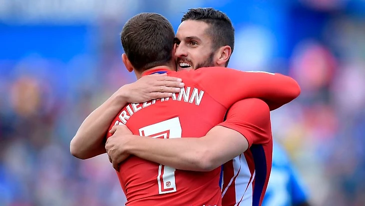 ��езман и �оке обнима���� во в�ем� иг�� в Хе�а�е