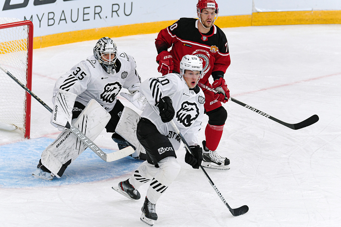 «Трактор» совершает камбэк и наносит «Витязю» первое поражение в основное время