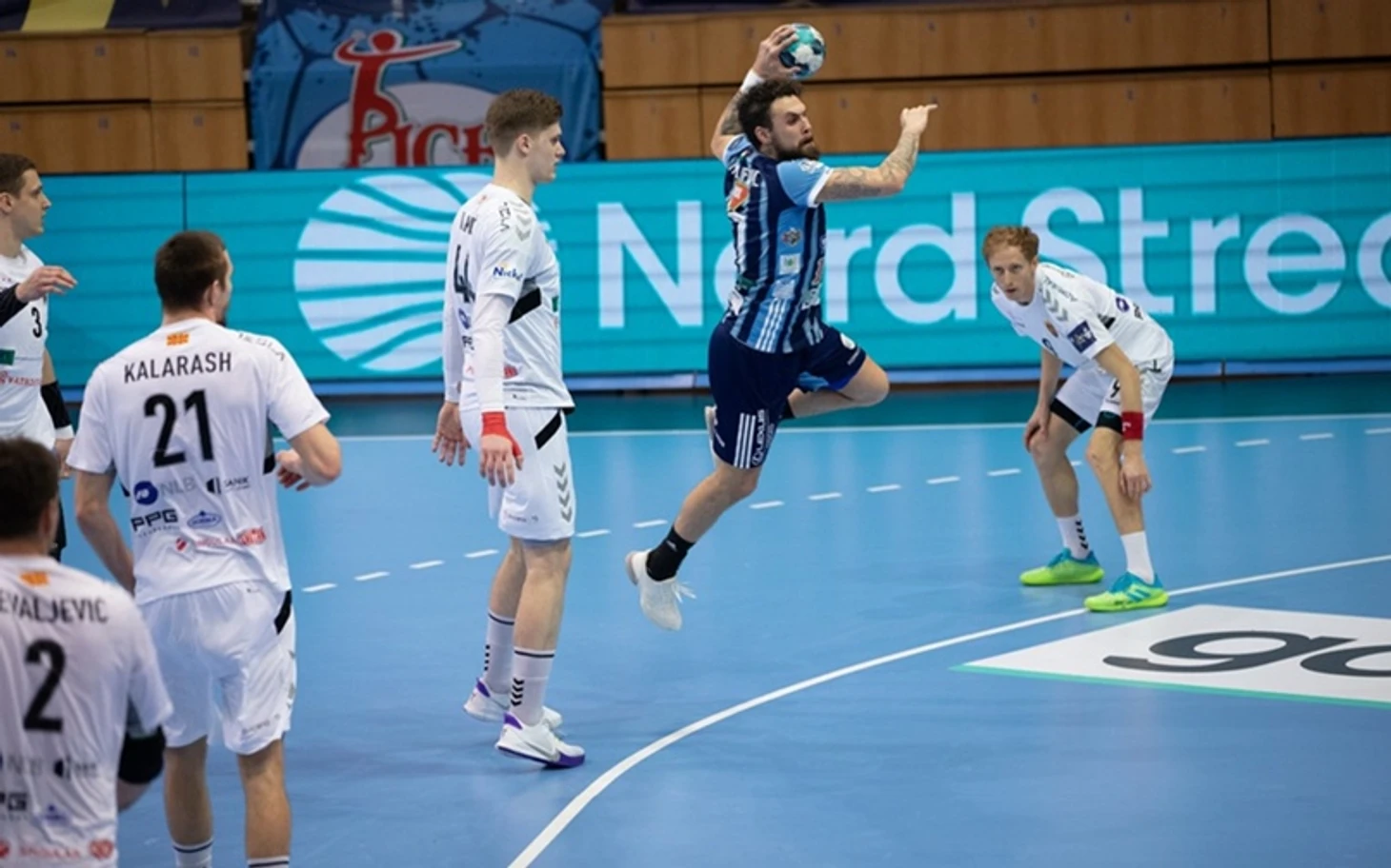 Лига чемпионов. День повышенной результативности: за двести мячей на шестерых!, изображение №3