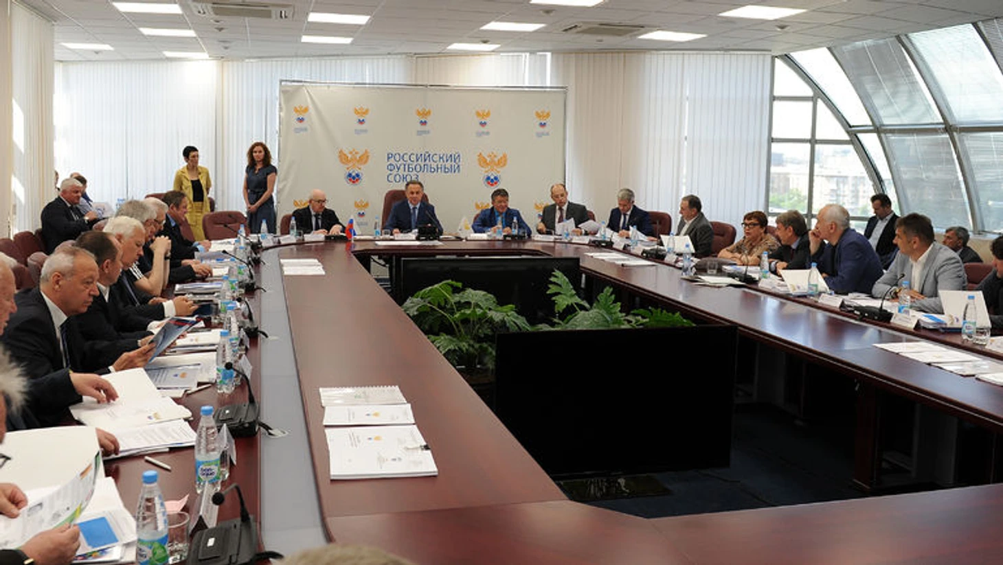 &quout;Назначение Черчесова станет логичным, если Мутко на том же исполкоме 23-го июля скажет о том, что пойдет на выборы&quout;. Фото Алексей ИВАНОВ, &quout;СЭ&quout;