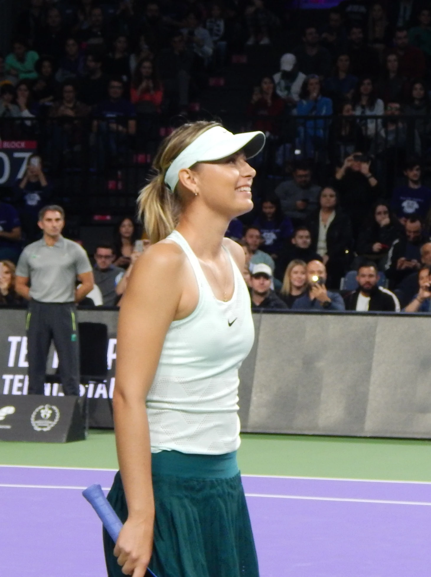 Sharapova in Istanbul 26 nov 2017