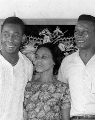 За слова ответил