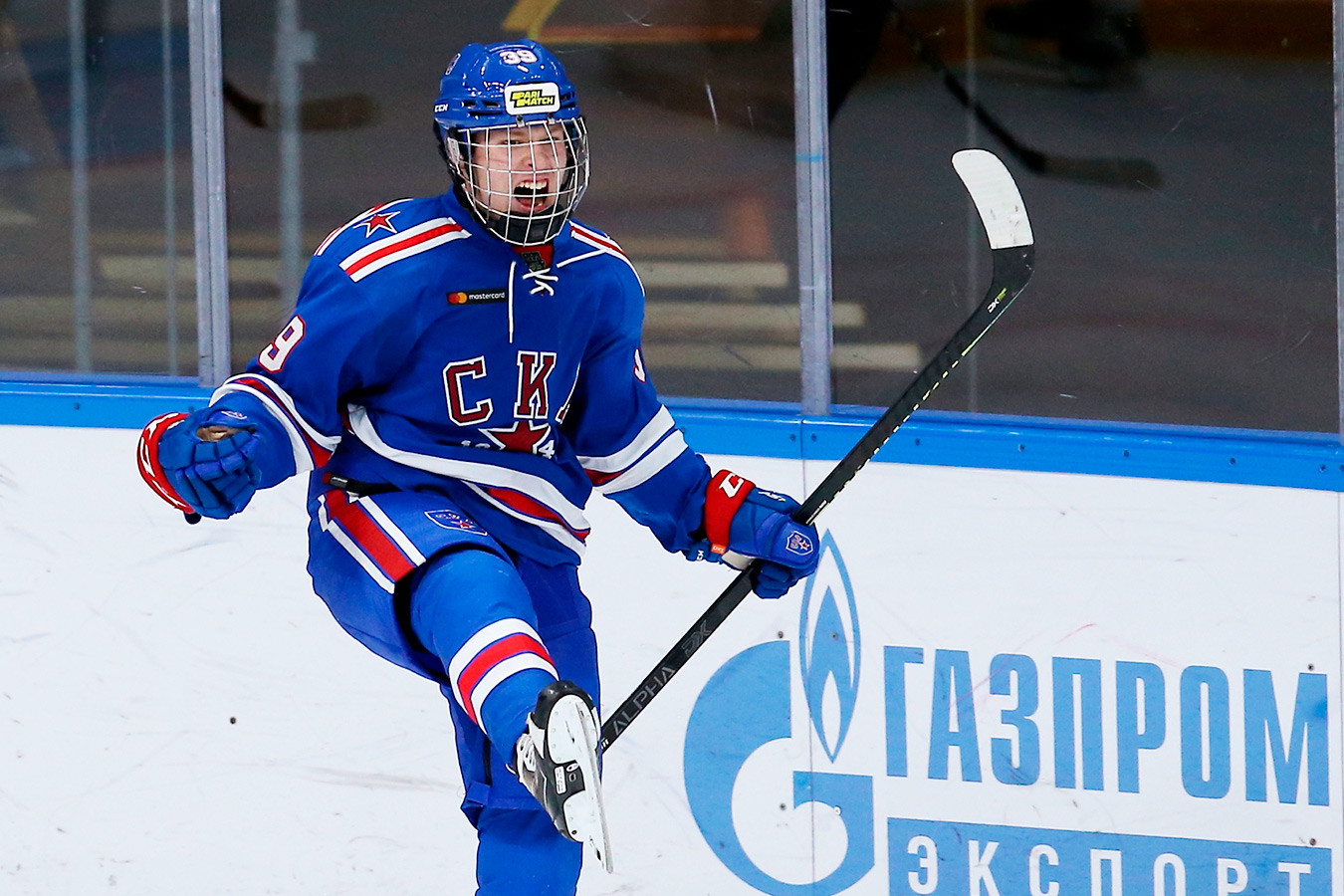 Талант – всего лишь 10% успеха: история хоккеиста Матвея Мичкова