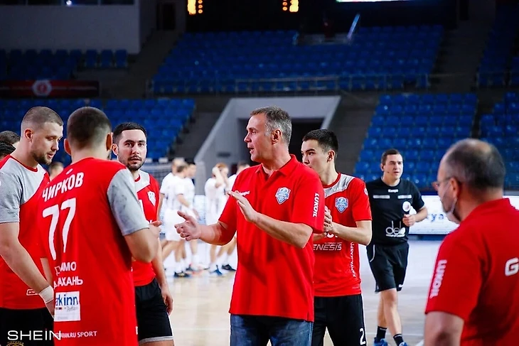 Чемпионат России. Саратовские курсы реабилитации. "Нева" без поражений, а у ЦСКА — второе кряду, изображение №2