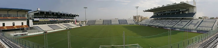 Стадион АЕК (2)
