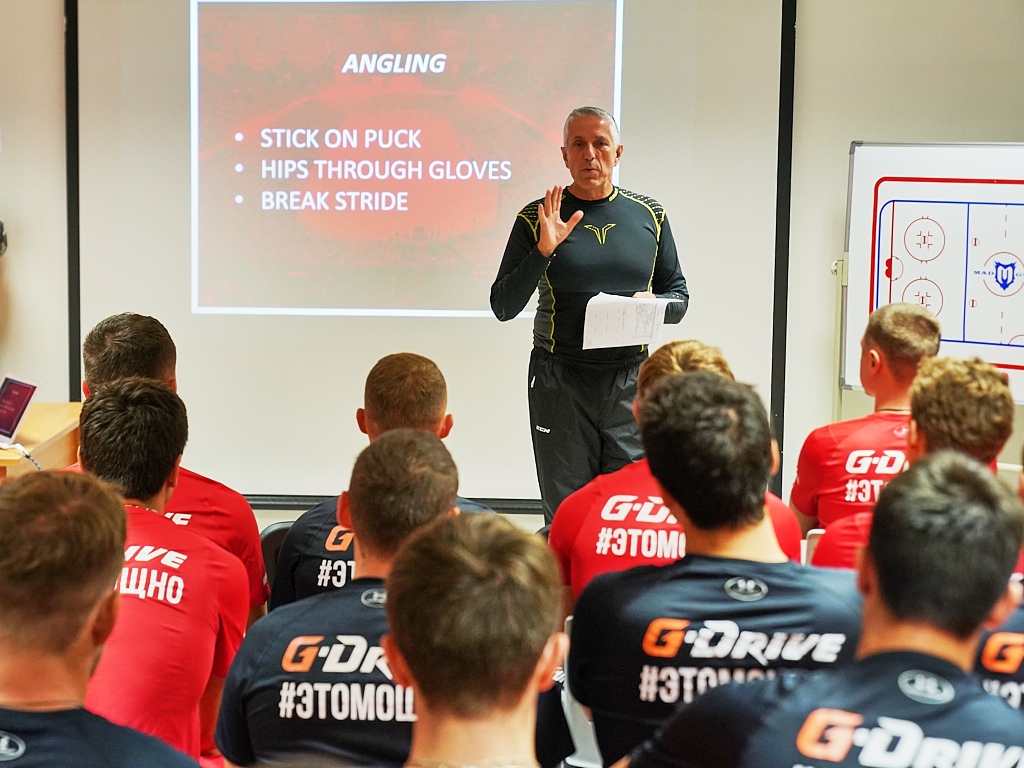 Авангард уже чемпион? Самый подробный гид по новому сезону КХЛ