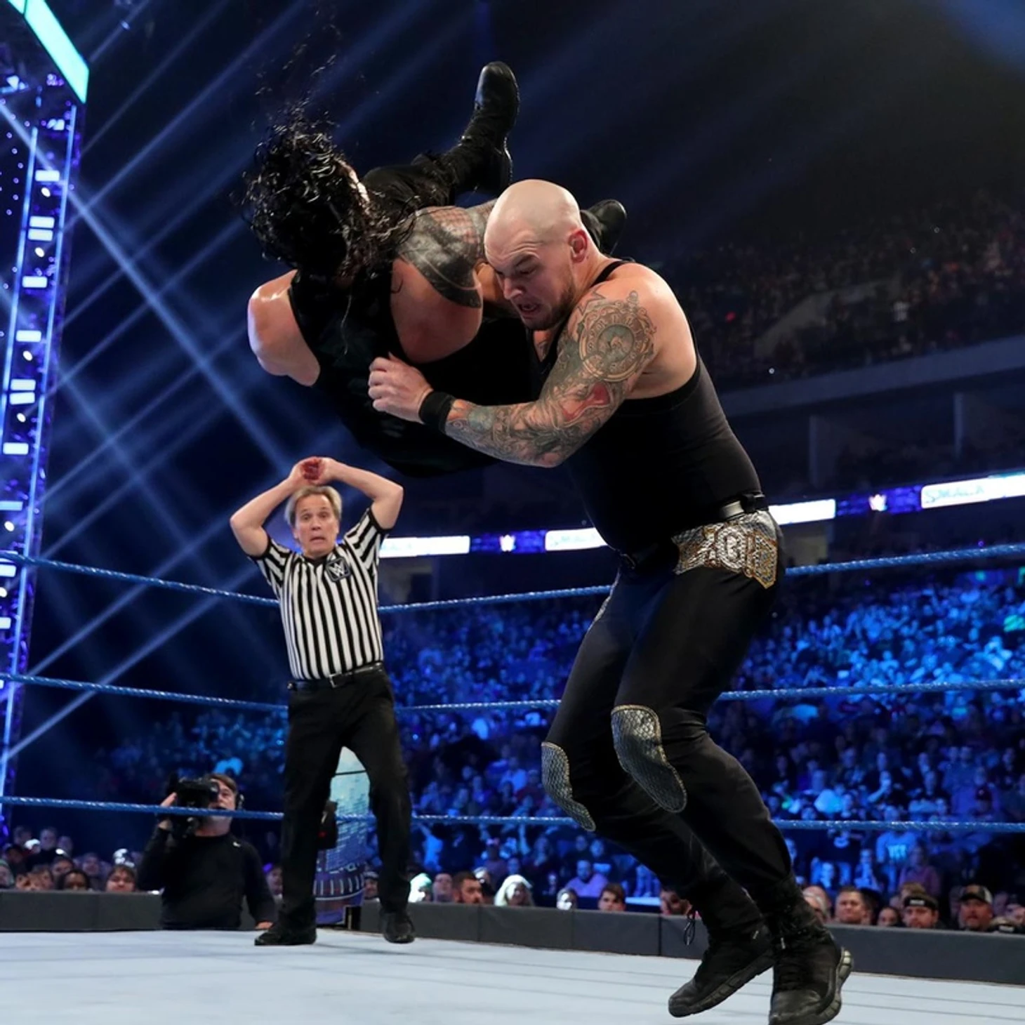 Обзор WWE Super SmackDown 31.01.20, изображение №16