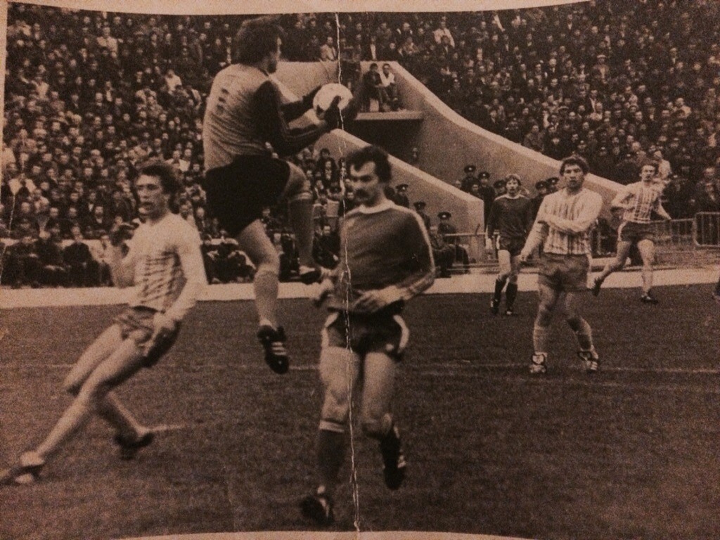 1982 г. Металлист (в год дебюта в Высшей Лиге) громит Грандов Советского Футбола!.. Краткие Зарисовки Сезона