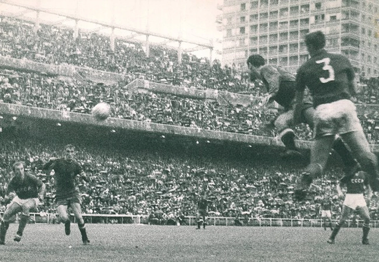 euro-cups-attendance-1964