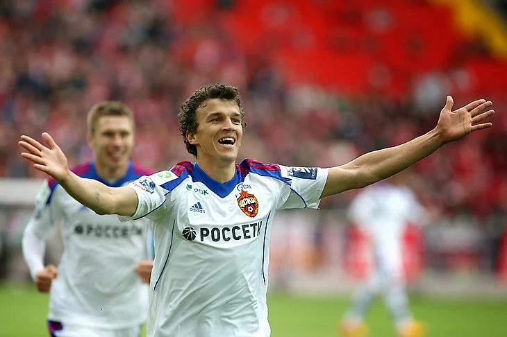 Роман Ерёменко праздует гол в дерби Спартак - ЦСКА (0:4)