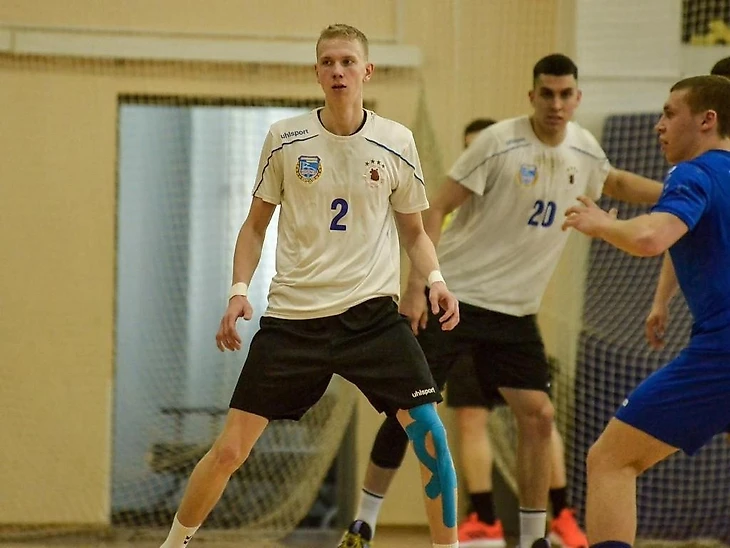 Olimpbet Суперлига. Донат Морозов: "У нас — спортивная семья, только до меня гандболистов не было", изображение №4