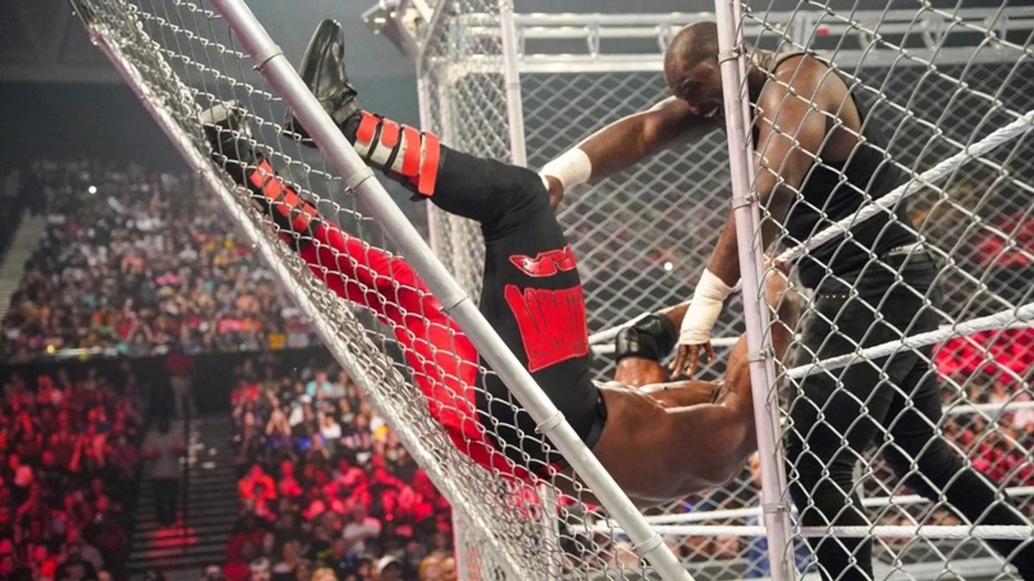 Обзор WWE Monday Night RAW 16.05.2022, изображение №2
