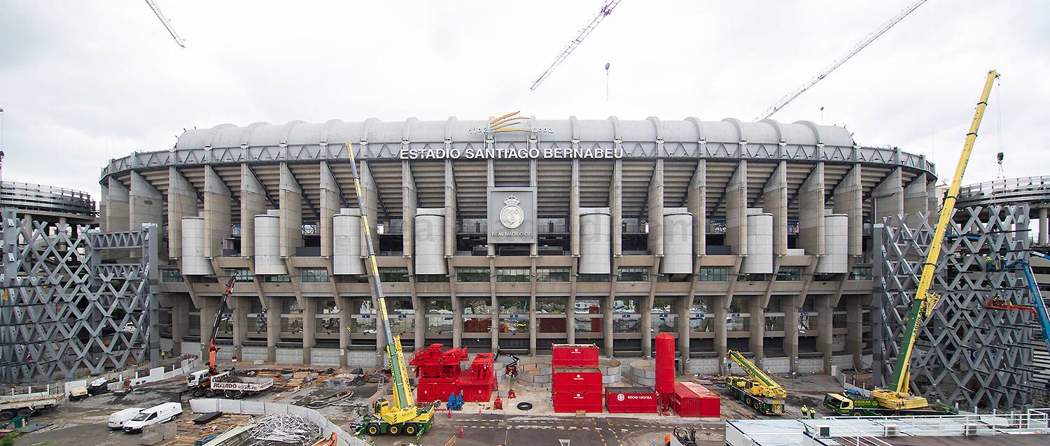 Статус работ по реконструкции стадиона Сантьяго Бернабеу. Фотоотчет прилагается