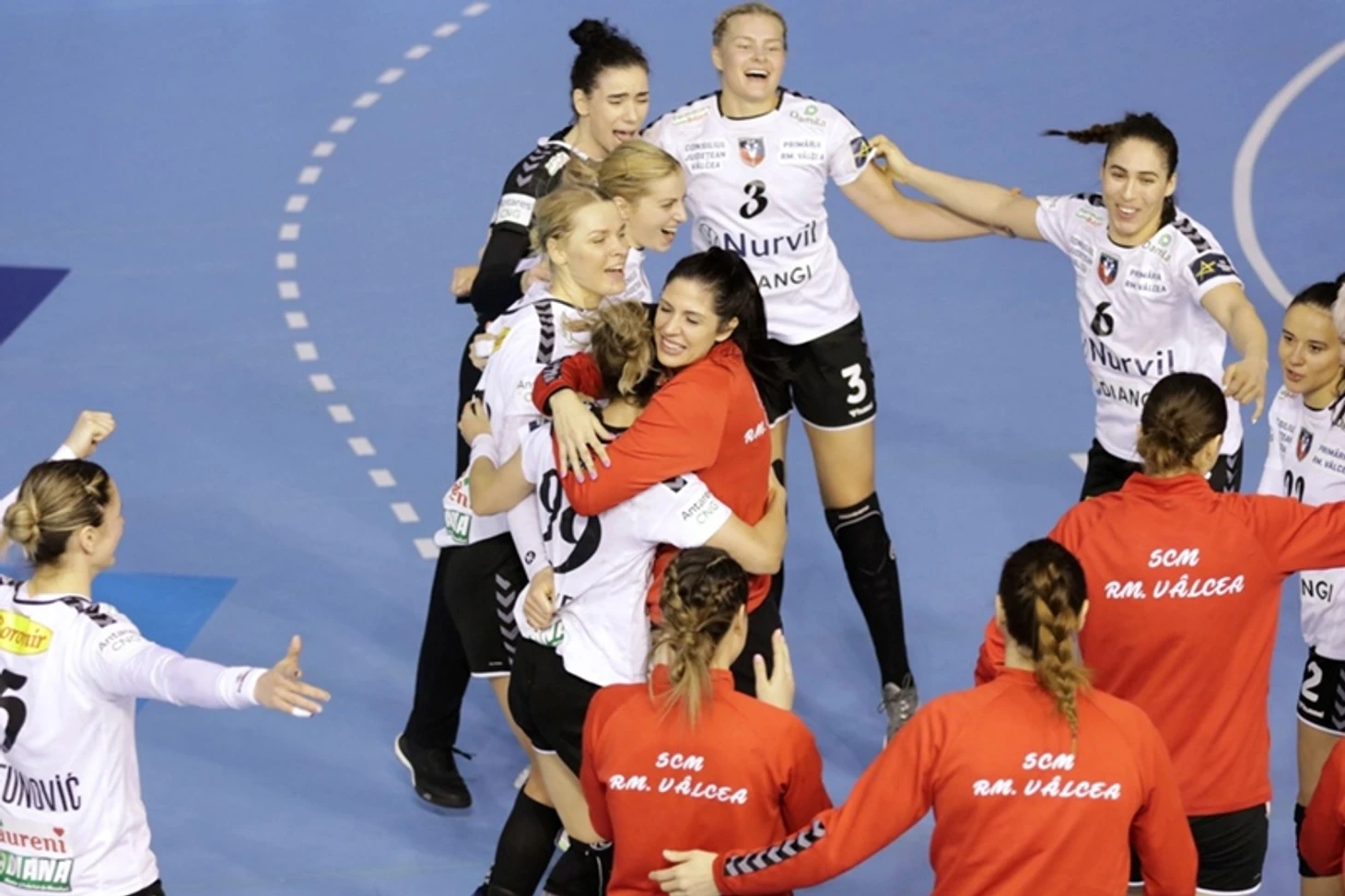 Лига чемпионов. Ничейные спасения "Дьера" и "Бреста". А первая победа "Вылчи" — в придачу, изображение №4