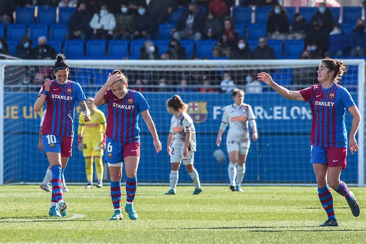 Jenni Hermoso, Claudia Pina and Marta Torrejon of FC Barcelona seen during the Primera Iberdrola match between FC Barcelona Femeni and SD Eibar...