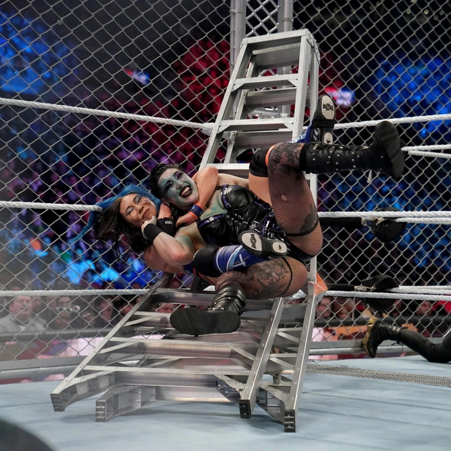 Обзор WWE Survivor Series: WarGames, изображение №7