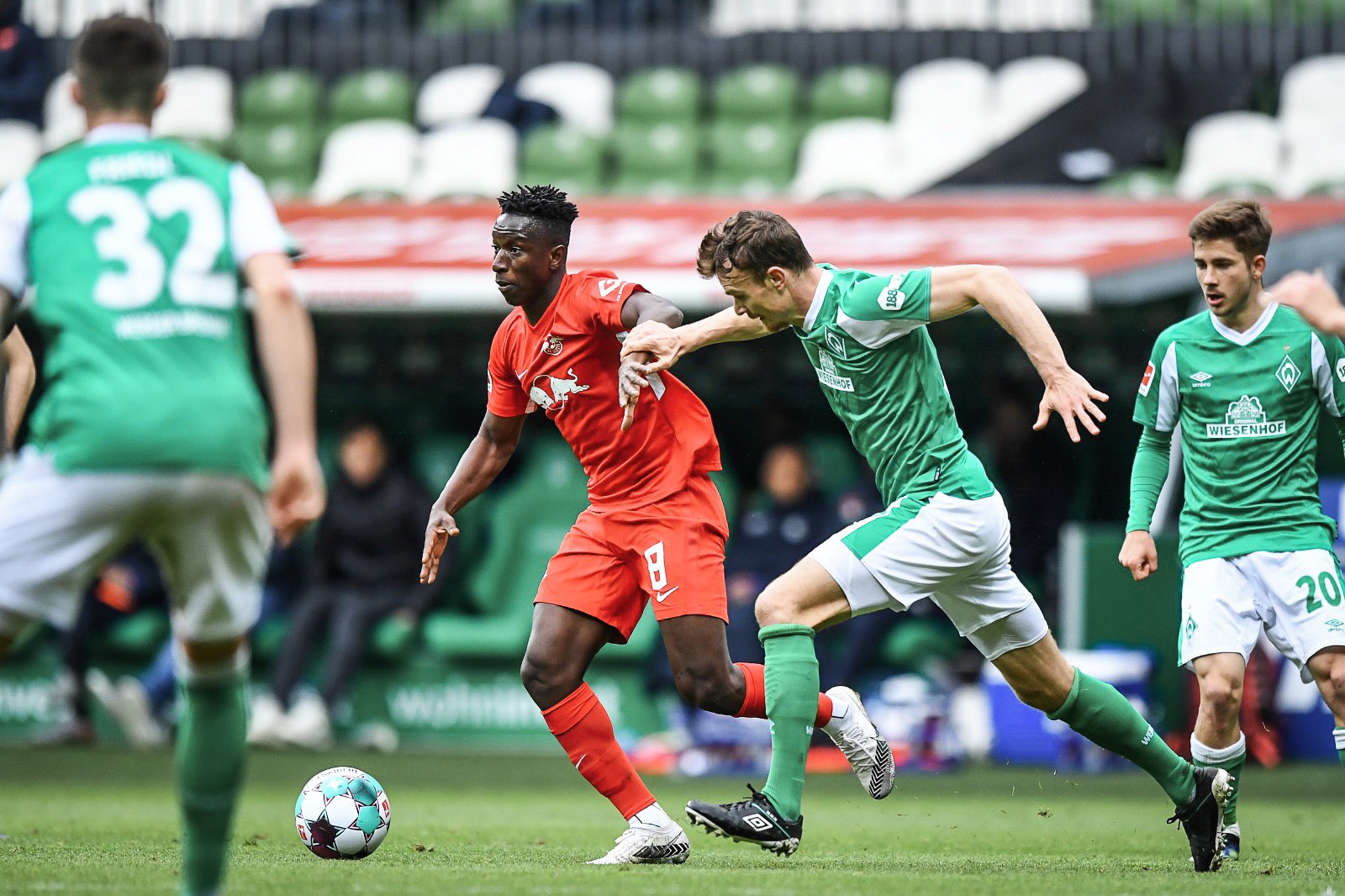 Погоня за лидером продолжается. Обзор матча «Вердер» 1:4 «РБ Лейпциг»