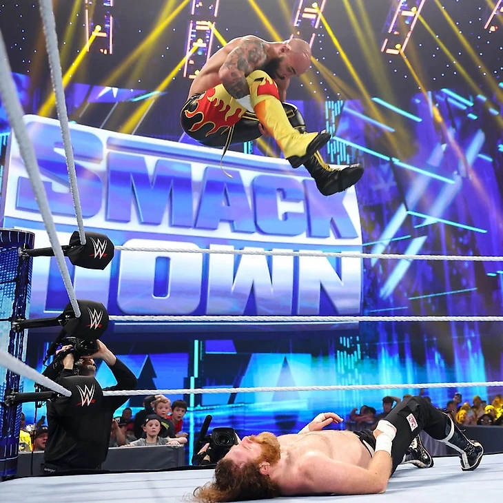 Обзор WWE Friday Night SmackDown 11.03.2022, изображение №15