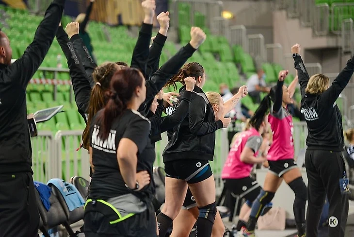 Лига чемпионов. "Догонялки" в Любляне и двуликий "Дьер". Победные приключения хозяек, изображение №3