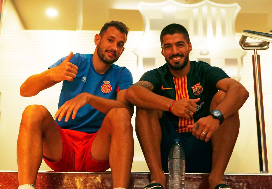 В Ла Лиге новый лучший бомбардир. Идеально бьет головой, три раза разбил нос бывшему одноклубнику