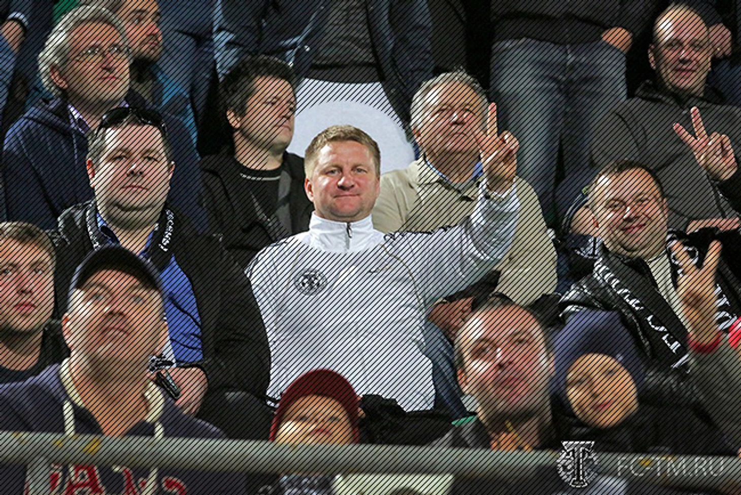 Александр Панов на трибуне стадиона им. Э,А. Стрельцова.