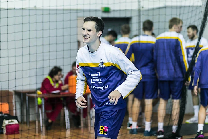 Olimpbet Суперлига. Савелий Шалабанов: &quot;С Чаном и Вадиком Кондратенко подружились ещё в детстве!&quot;, изображение №1