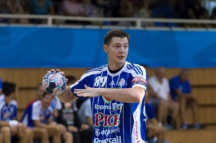 Дмитрий Житников из Сегеда: "Давайте уточню: я разыгрывающий на позиции левого полусреднего", изображение №2