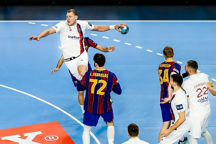 Лига чемпионов. В Кельне пока без чудес: "ПСЖ" — респект за старание, "Барсе" — поздравления с финалом, изображение №2