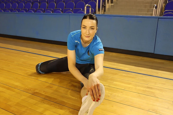 Olimpbet Суперлига. Наталья Никитина: "На Новый год сделаю салатики и утку. Люблю готовить", изображение №3